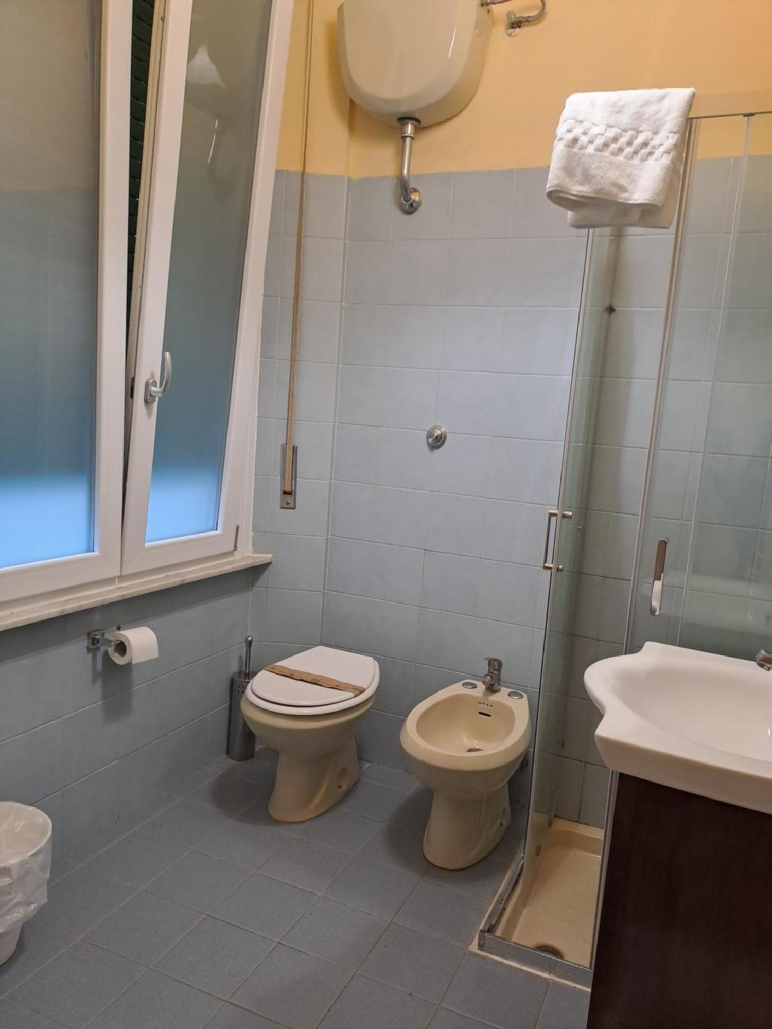 Giappone Inn Flat Livorno Exteriér fotografie