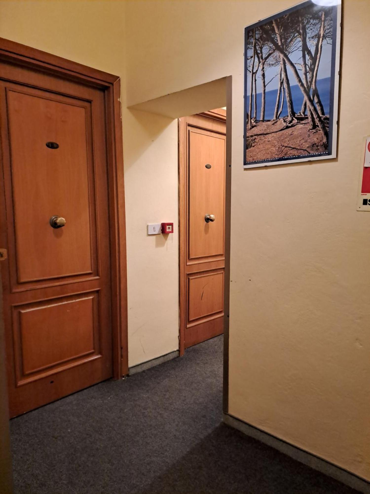 Giappone Inn Flat Livorno Exteriér fotografie